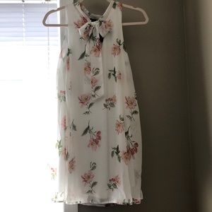 Forever 21 Floral Dress. New with Tags. No flaws